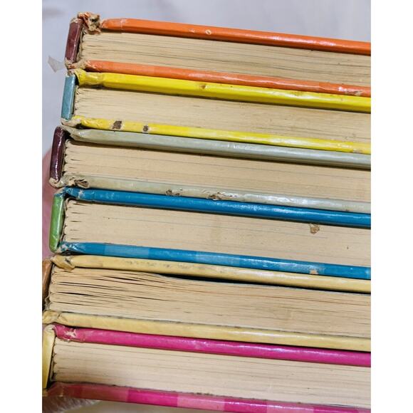 Golden Book Illustrated Dictionary Complete Set 1961 Vol 1-6 Hardcover Vintage - Picture 11 of 12